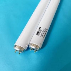 Tube de lumière bleue Philips TL 20W/52 Tube de lampe d'incubateur pour lampe de suppression de l'ictère infantile Identique au TL-D 20W52